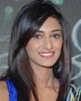 Erica Fernandes Erica Fernandes