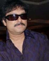 కార్తీక్ ముత్తురామన్ కార్తీక్ ముత్తురామన్