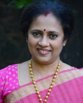 லட்சுமி இராமகிருஷ்ணன் லட்சுமி இராமகிருஷ்ணன்