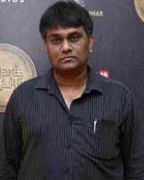 லலித் குமார் (தயாரிப்பாளர்) லலித் குமார் (தயாரிப்பாளர்)