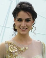 లారిస్సా బొనేసి లారిస్సా బొనేసి