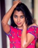 லவ்லின் லவ்லின்