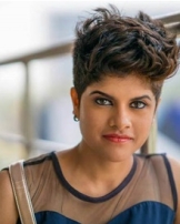 മായ കൃഷ്ണന് മായ കൃഷ്ണന്
