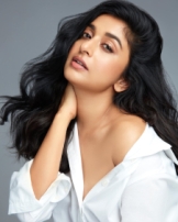 మీర జాస్మిన్ మీర జాస్మిన్