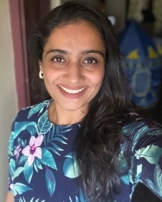മീരാ വാസുദേവ് മീരാ വാസുദേവ്