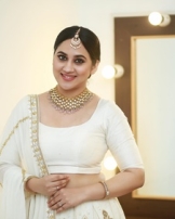 മിയ ജോര്ജ്ജ് മിയ ജോര്ജ്ജ്