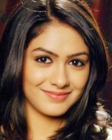 Mrunal Thakur Mrunal Thakur