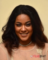 ಮುಮೈತ್ ಖಾನ್ ಮುಮೈತ್ ಖಾನ್