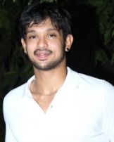நகுல் நகுல்
