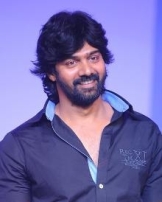 నవీన్ చంద్ర నవీన్ చంద్ర