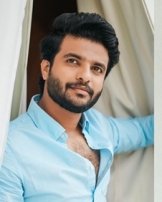 നീരജ് മാധവ് നീരജ് മാധവ്