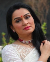 पदमिनी कोल्हापुरे पदमिनी कोल्हापुरे