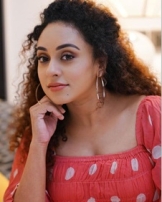 പേളി മാണി പേളി മാണി