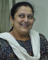 வி பிரியா வி பிரியா