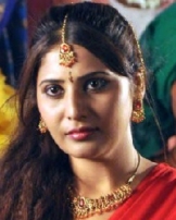 Rashmi (Telugu Actress) Rashmi (Telugu Actress)