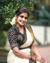 രമ്യ നമ്പീശന് രമ്യ നമ്പീശന്