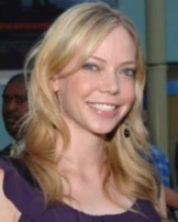 Riki Lindhome Photos, Videos, Birthday, Latest News, Height In Feet