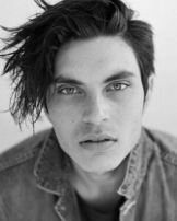 Samuel Larsen Samuel Larsen
