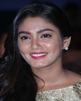 సనా మక్బుల్ సనా మక్బుల్
