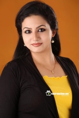 ഷീലു എബ്രഹാം ഷീലു എബ്രഹാം