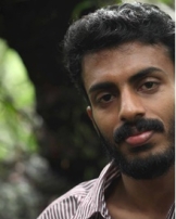 ഉണ്ണികൃഷ്ണന് ആവള ഉണ്ണികൃഷ്ണന് ആവള