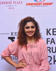പാത്തു വെഡ്സ് ഫ്രീക്കന് പാത്തു വെഡ്സ് ഫ്രീക്കന്