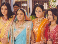 Ghar Ki Laxmi Betiyaan team Ghar Ki Laxmi Betiyaan team
