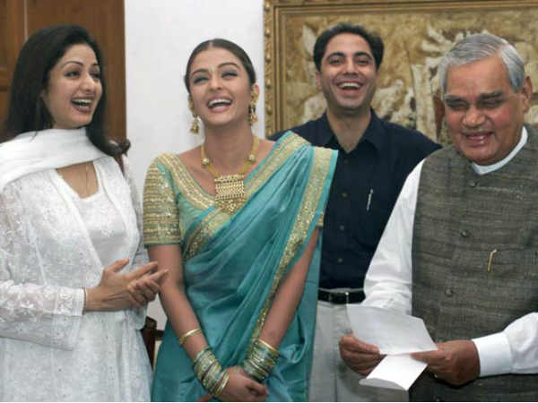 Sridevi With Aishwarya And Vajpayee