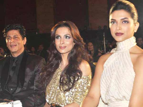 SRK's Candid Moments