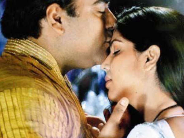 Ram Kapoor Smooch Scene Sakshi Tanwar Bade Acche Lagte Hain Pictures Filmibeat 