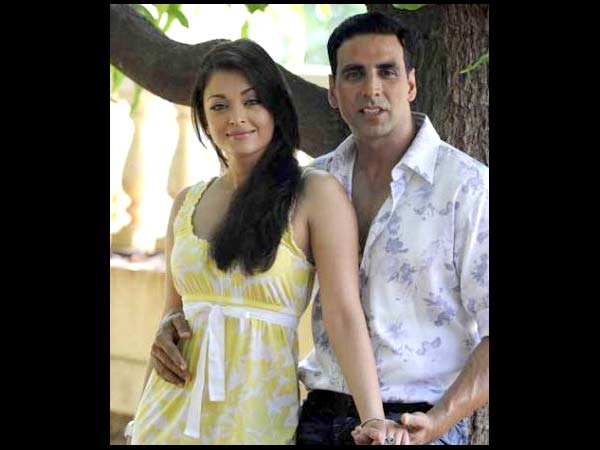 Aish With Her Heroes