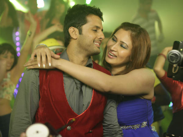 Hot Jwala Gutta In Item Song