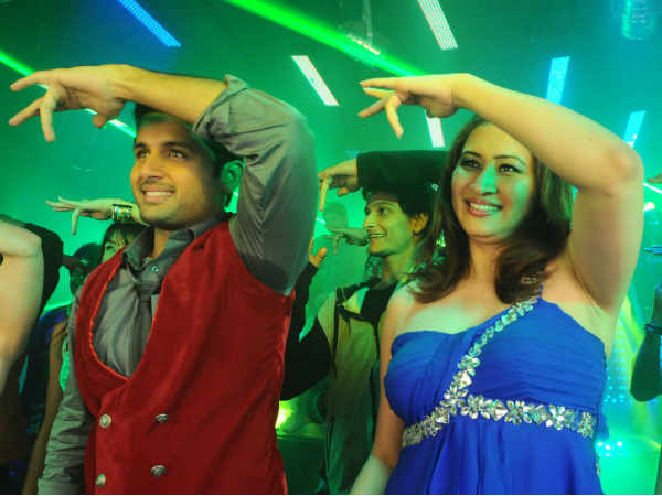 Hot Jwala Gutta In Item Song