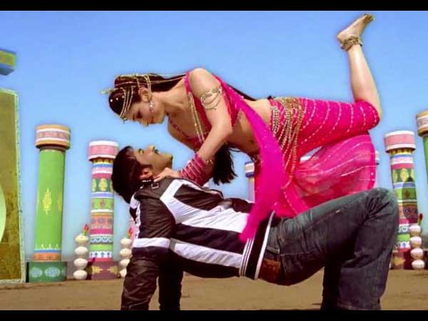 Himmatwala Movie Review