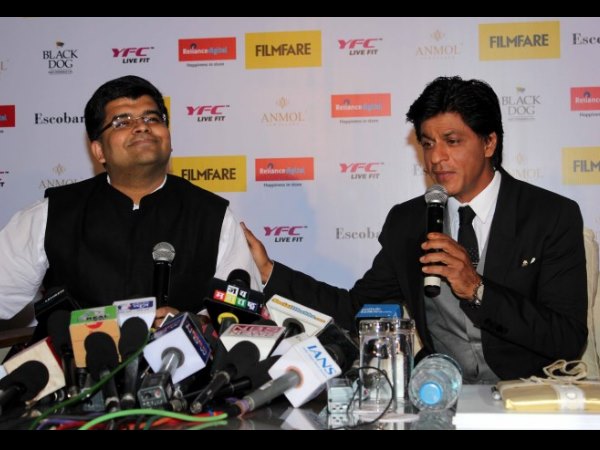 SRK At Filmfare's Special Edition Launch