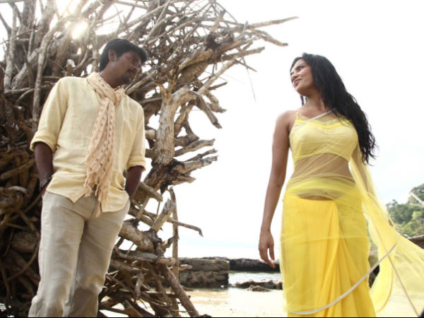 Ethir Neechal Review