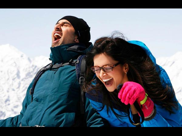 Taran Adarsh (Bollywood Hungama), 4 stars