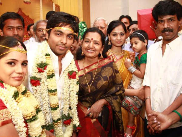 Gv Prakash Saindhavi Marriage Photos Filmibeat Gv Prakash S Next Projects