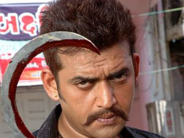 Pitambar Is Ravi Kishan's Debut Film