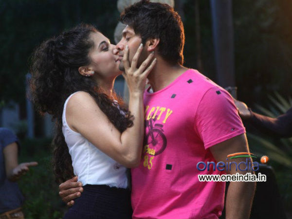 Arya And Taapsee