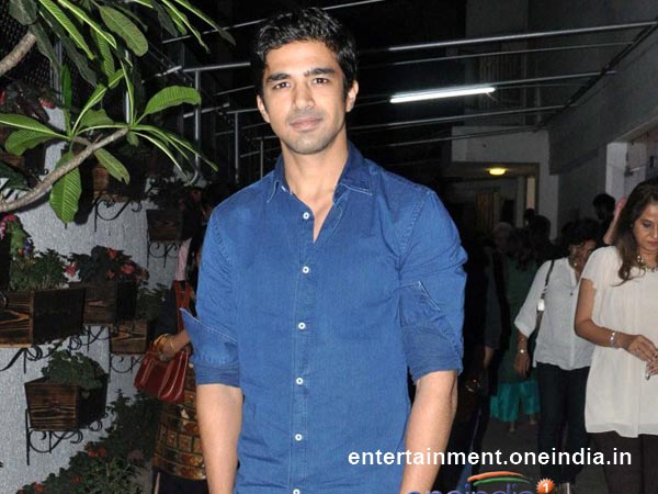 Saqib Saleem At Dedh Ishqiya Special Screening