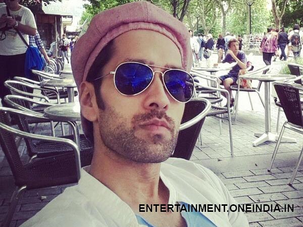 Nakuul Mehta