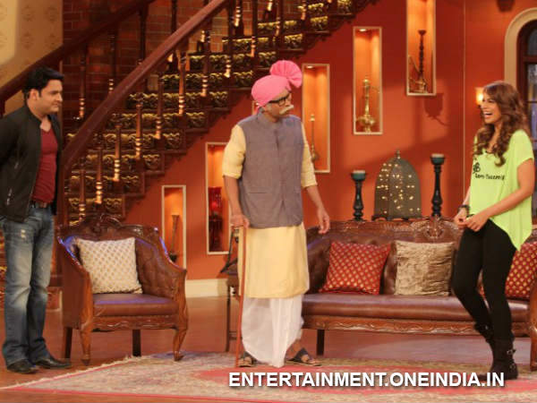 Bipasha Laughing On Comedy Nights With Kapil