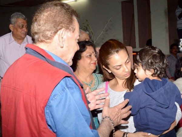 Salman's Father Salim Khan At Jai Ho Special Screening