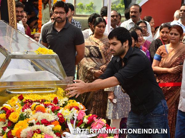 Ram Pays Last Respect To ANR