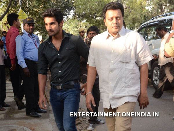 Saikumar Pays Last Respect To ANR