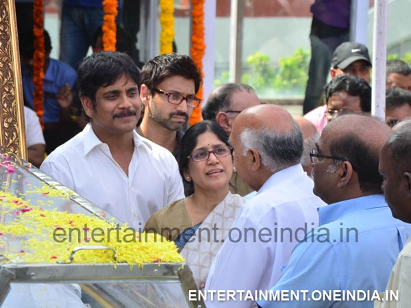 Ramoji Rao Pays Last Respect To ANR