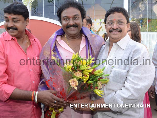 Kalyan Honours VV Vinayak