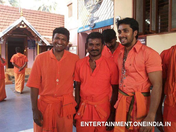 Puneet And Prem In Shabarimala Temple