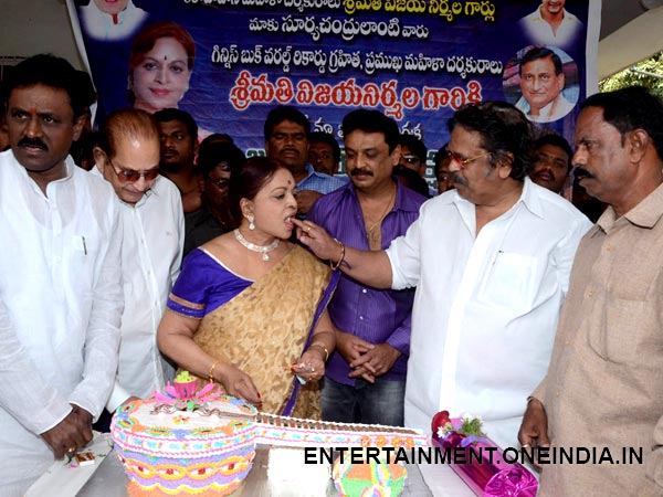 Dasari Shares Cake With Vijaya 